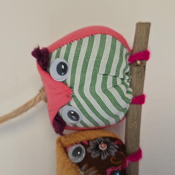 Wall Decorating Colorful Fabric Handmade 4 Owls Family Branch Wall Hanging - Picture 4 of 9